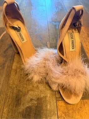 Steve Madden Blush Feather Block Heel Sandals